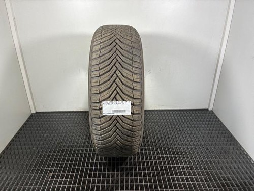 Pneu 205 r16 v michelin - 94,
